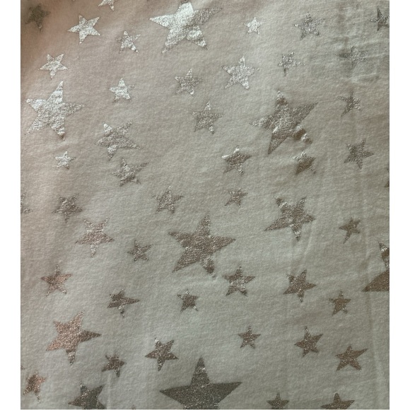 NO BOUNDARIES tank top, Large, white with metallic silver stars of all sizes. - Picture 3 of 5